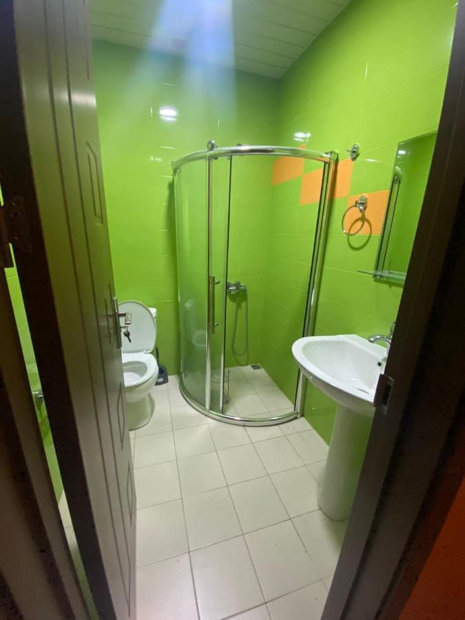 Mimino Aparthotel Батуми Екстериор снимка