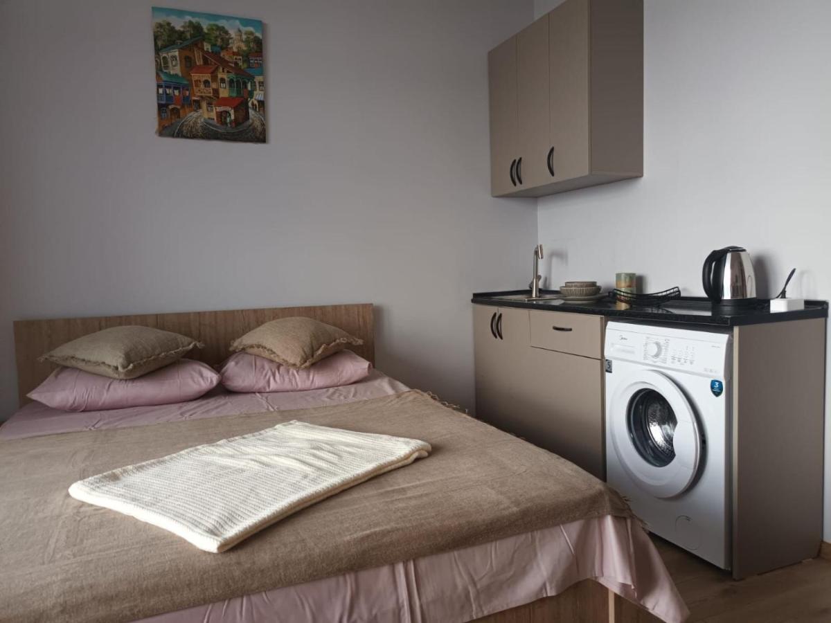 Mimino Aparthotel Батуми Екстериор снимка