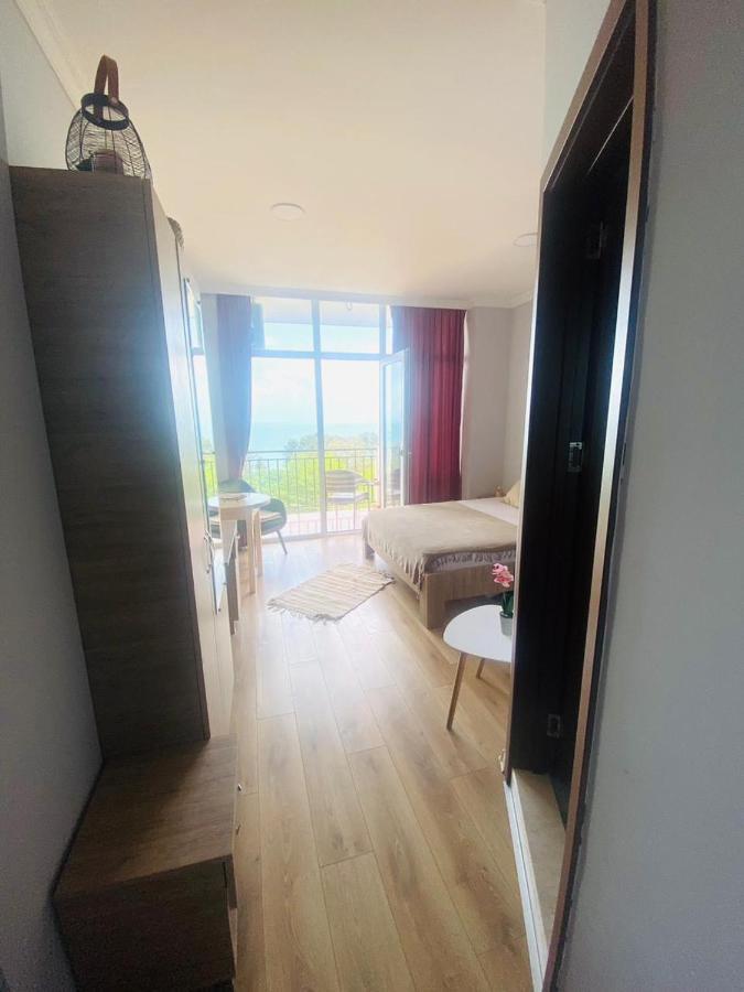 Mimino Aparthotel Батуми Екстериор снимка