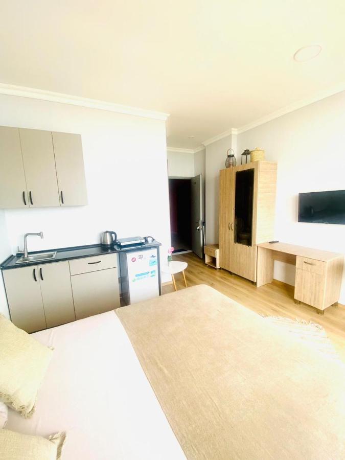 Mimino Aparthotel Батуми Екстериор снимка