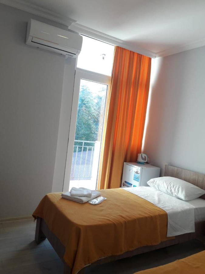 Mimino Aparthotel Батуми Екстериор снимка